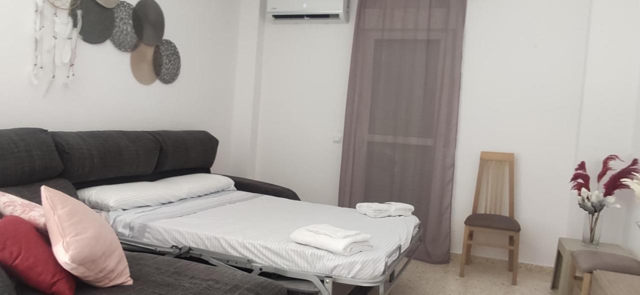 Jt Chiclana, ,parking, Aire, Wifi, Tv, Terraza *